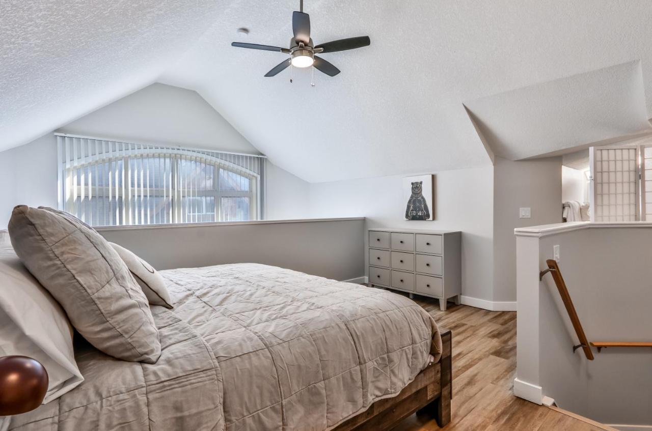 Charming 1 Bdrm Plus Loft With Views Managed By Little Sister Getaways キャンモア エクステリア 写真