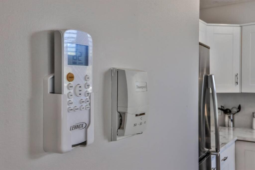 Charming 1 Bdrm Plus Loft With Views Managed By Little Sister Getaways キャンモア エクステリア 写真