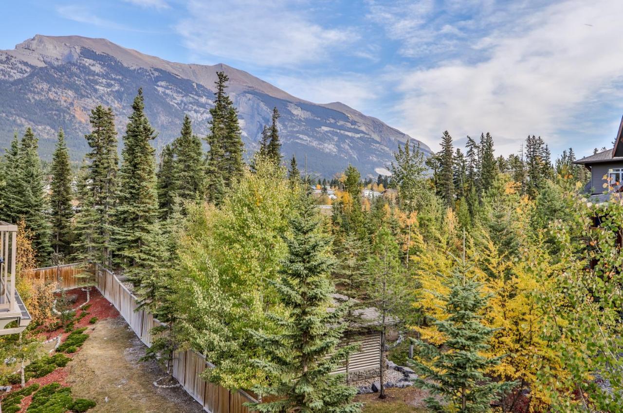 Charming 1 Bdrm Plus Loft With Views Managed By Little Sister Getaways キャンモア エクステリア 写真