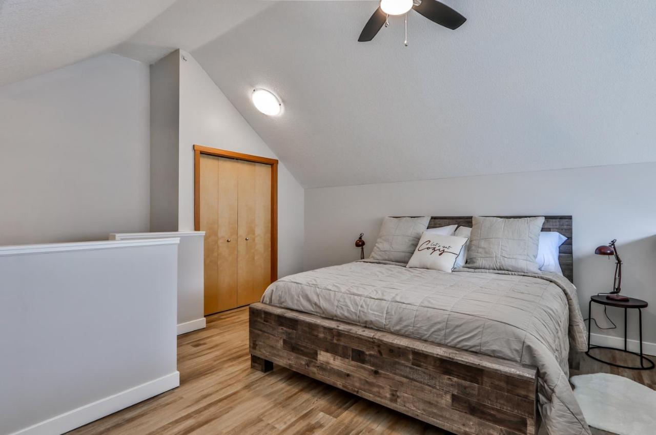 Charming 1 Bdrm Plus Loft With Views Managed By Little Sister Getaways キャンモア エクステリア 写真